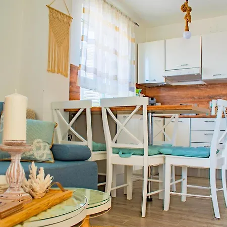 Olea Apartment *
