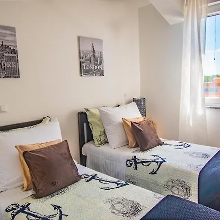 Olea Apartment *