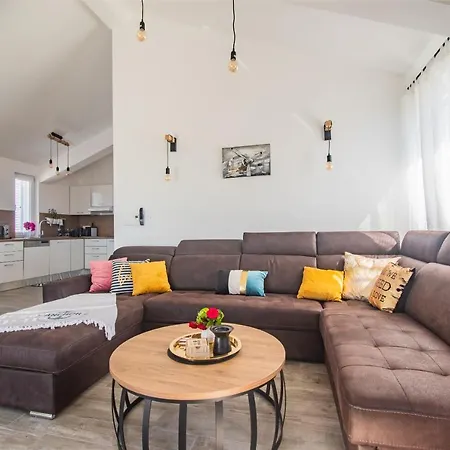 Olea Apartment Vir
