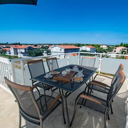 Apartment Olea *